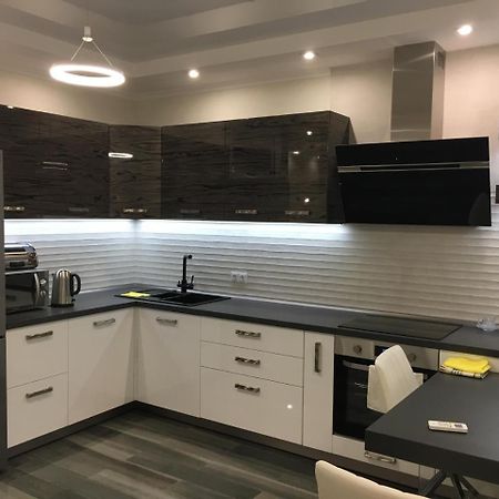 L&A Apartment Kiev Luaran gambar